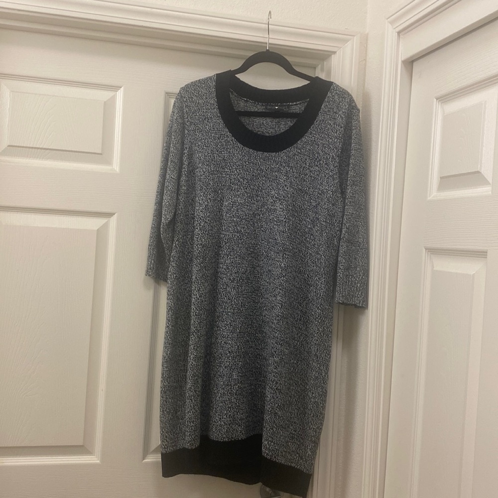 Black/White sweater dress